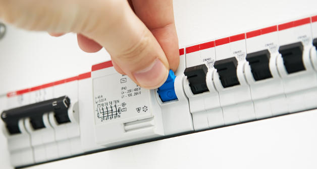 13122017+Descifrando+el+cuadro+eléctrico+628x336