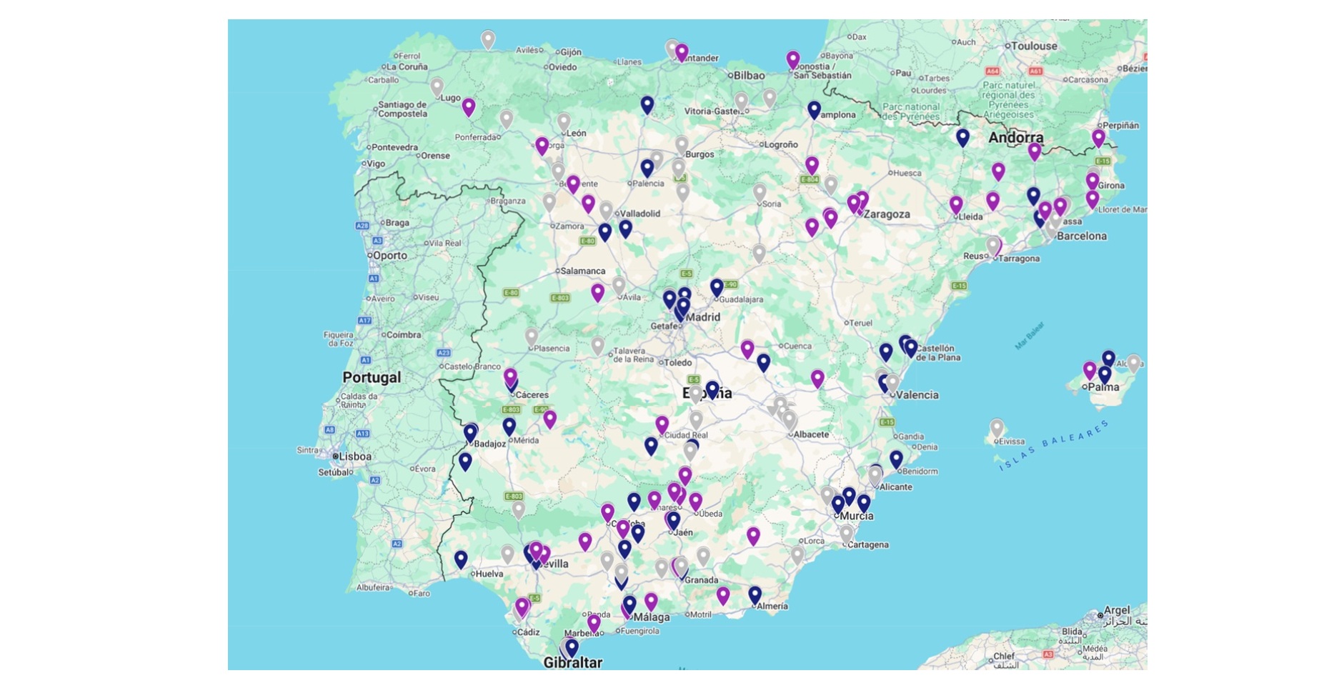 Mapa de España con los puntos donde hay cargadores eléctricos